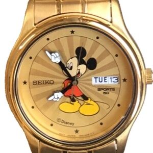 Disney Sports Seiko Starburst Mens Mickey Mouse Watch! New! Retired!